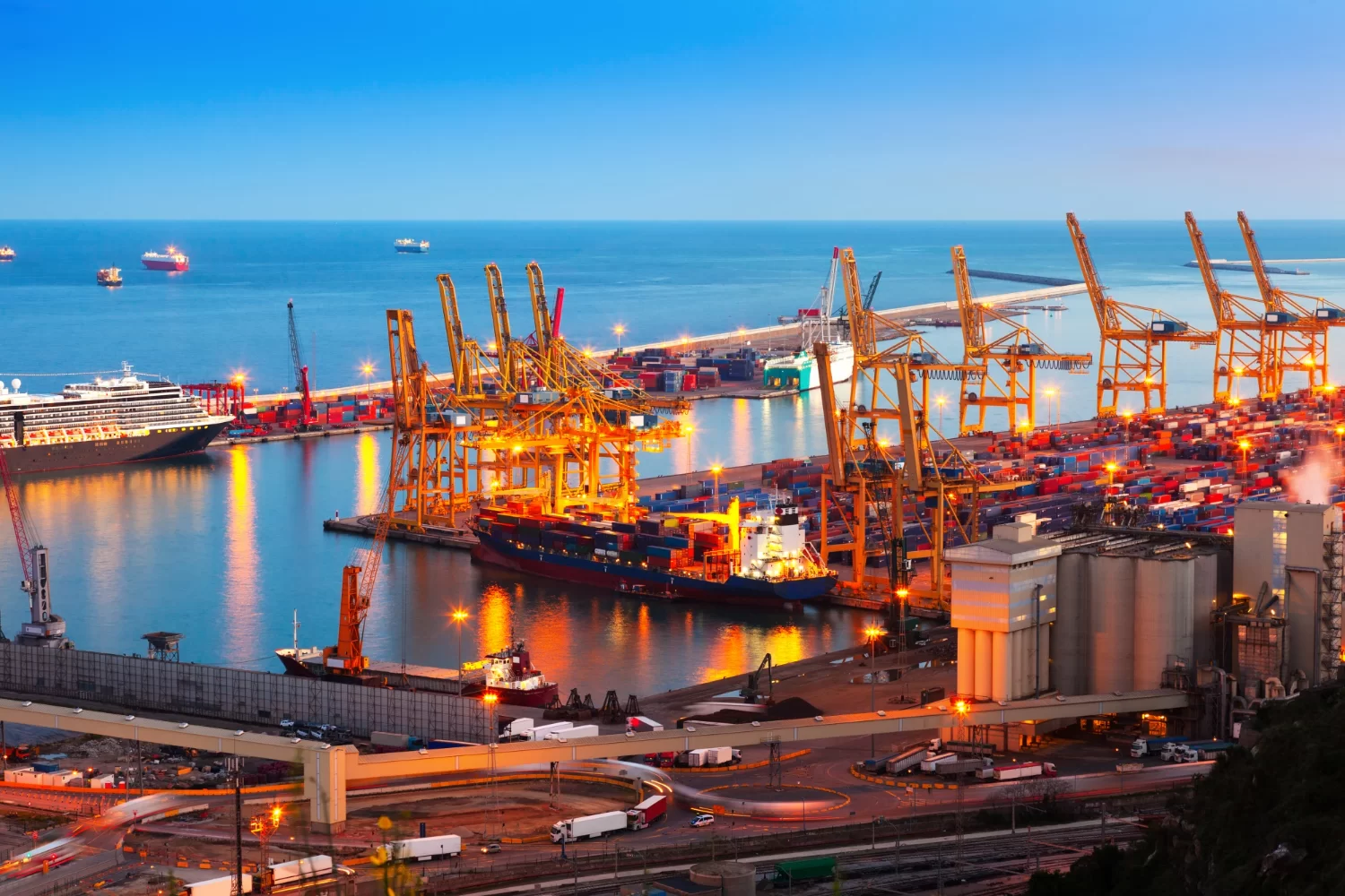 Conheça 10 vantagens de exportar os seus produtos